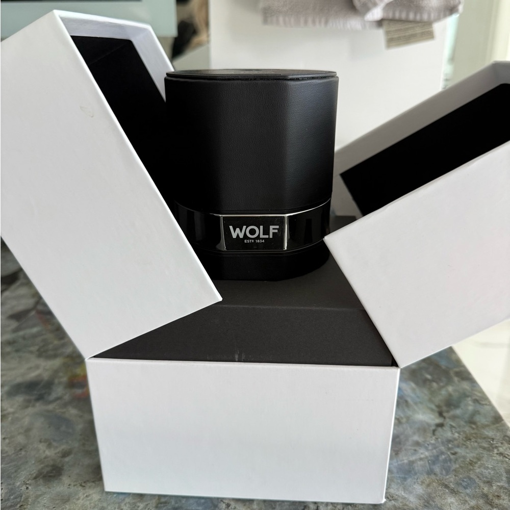WOLF 1834 The Rocket Single Watch Winder Travel Black